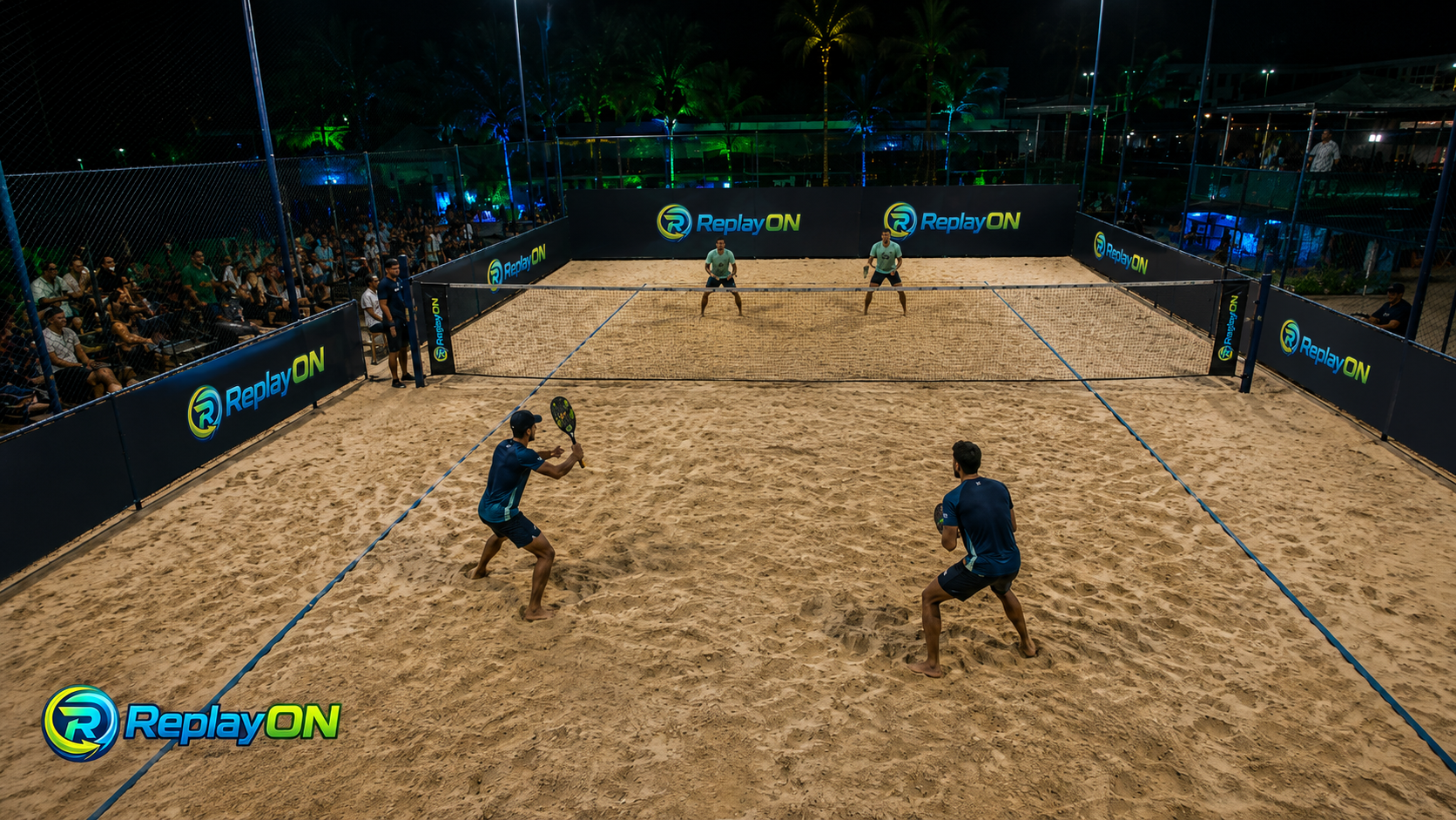 Partida de beach tennis vista do ângulo elevado de uma câmera ReplayON